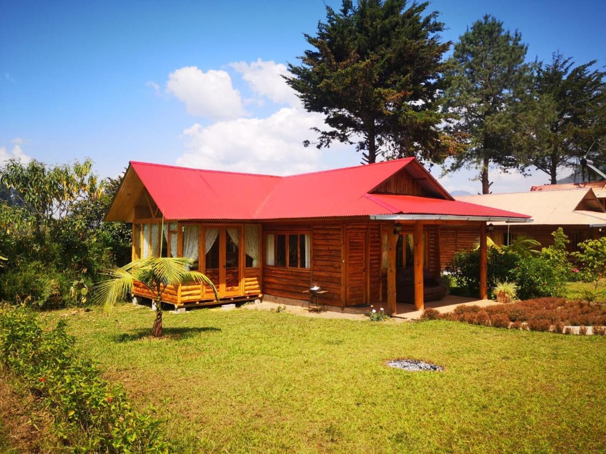 Hassinger Ranch Cabanas Oxapampa Exterior foto