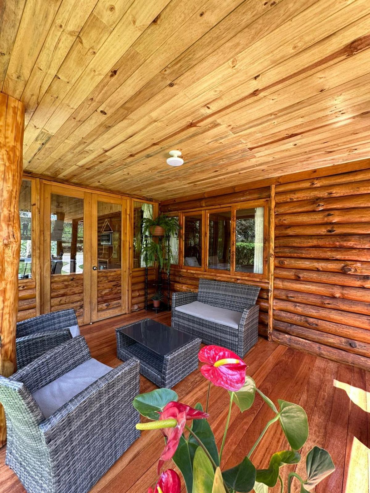 Hassinger Ranch Cabanas Oxapampa Exterior foto