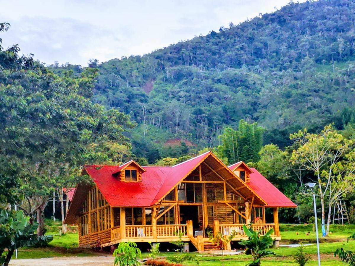 Hassinger Ranch Cabanas Oxapampa Exterior foto